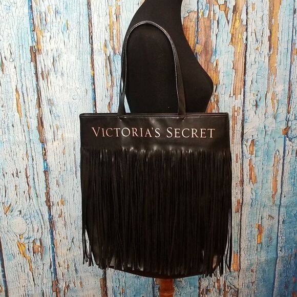 VICTORIA'S Secret Flirty Fringe Tote Bag - Picture 1 of 12
